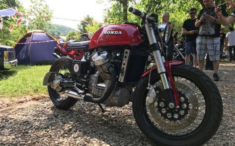 Întâlnire de gradul zero la Gilău. Motocicliștii din toată țara s-au adunat la Bikefest