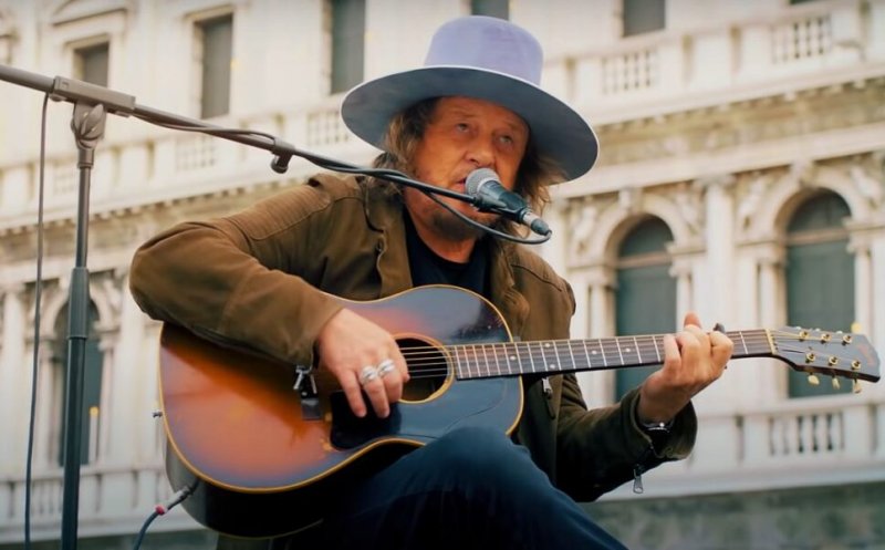 Concertui Zucchero din Cluj se amână pentru 2023