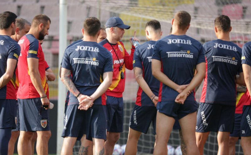 Selecționerul a ales 23 de jucători pentru meciul cu Bosnia Herțegovina. Cum arată lotul echipei naționale