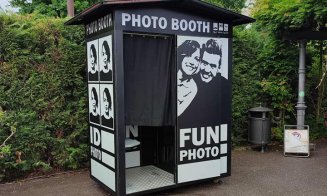 Poze la minut, în "Căsuța Foto" Booth, la intrarea în Parcul Iulius din Cluj-Napoca