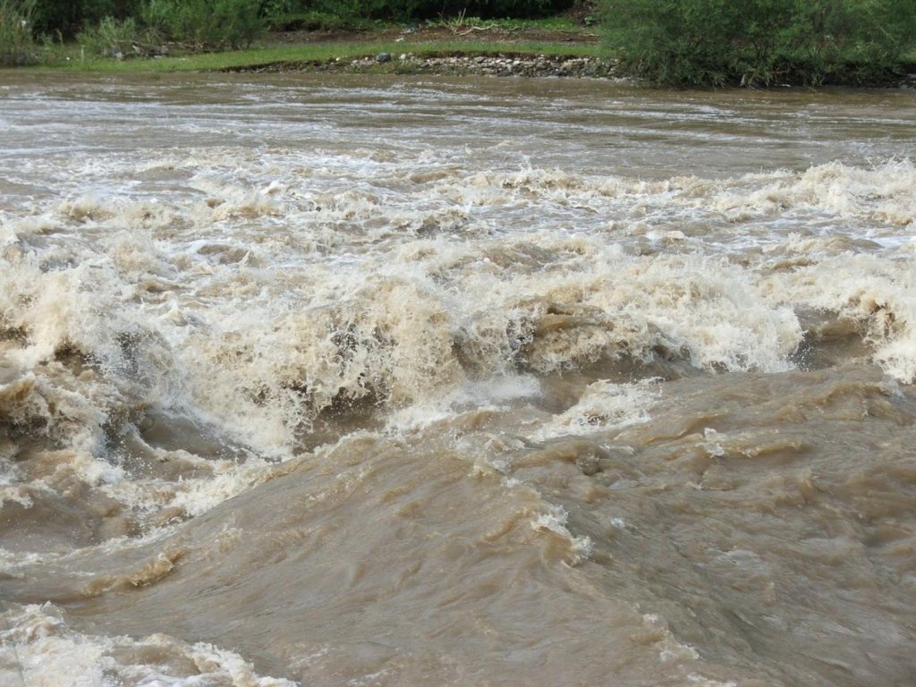 Alertă hidrologică: COD GALBEN de viituri și inundații la Cluj