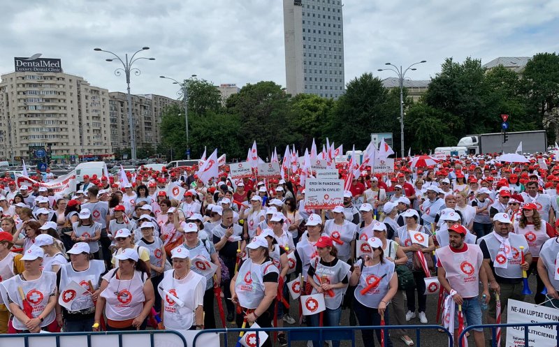 Miting SANITAS cu mii de sindicaliști în Capitală. Participă şi Clujul