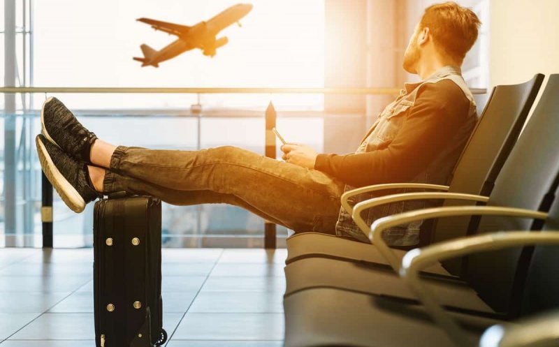 DREPTURILE PASAGERILOR dacă avionul are întârziere sau zborul a fost anulat. Vă puteți recupera toți banii