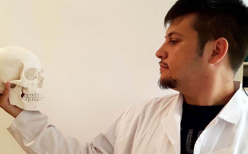 Medic din Cluj-Napoca, arestat preventiv pentru agresiune sexuală asupra unui minor de 12 ani