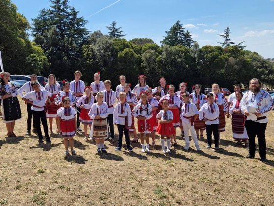Cultura românească prezentă în Italia: „Dorul şi iubirea pentru România aduc laolaltă mii de români din toate colţurile Italiei în această perioadă"