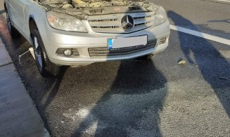 O mașină a luat foc pe Autostrada A3. Nu subestimați valoarea stingătoarelor din kitul de siguranţă al maşinii