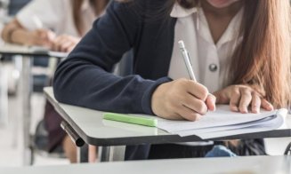 BAC 2022. Absolvenții de liceu au susținut proba scrisă la alegere a profilului / Cine mai are mâine examen