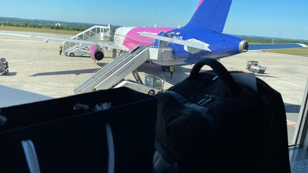 Zboruri anulate la WizzAir. Pasageri urcați în alt avion cu destinația Cluj-Napoca, iar apoi dați jos din nou