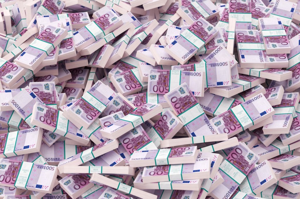 Ministerul Economiei: 300 de milioane de euro, ajutor pentru industria prelucrătoare din România
