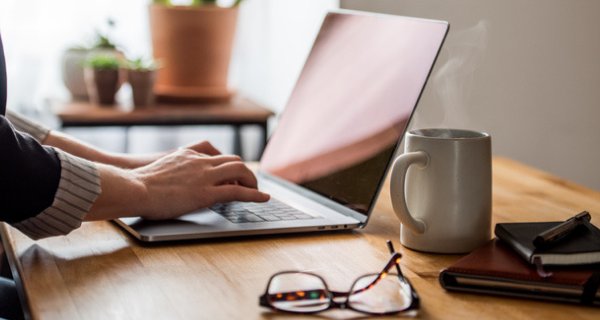 Bugetul de 10 milioane de lei alocat în programul Rabla, pentru laptopuri şi tablete, epuizat într-o jumătate de oră de la lansare