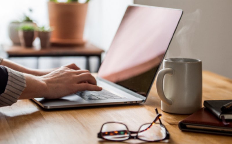 Bugetul de 10 milioane de lei alocat în programul Rabla, pentru laptopuri şi tablete, epuizat într-o jumătate de oră de la lansare