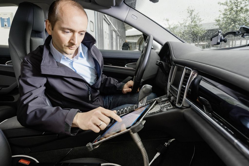 Director Bosch: „În Cluj există o motivare/Lucrăm la software pentru mașini electrice și producem unități centrale pentru ele”