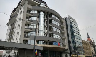 Primăria vrea să cumpere sediul BCR din centrul Clujului. Motivul: lucrările la metrou / Contre între Boc și PSD-USR