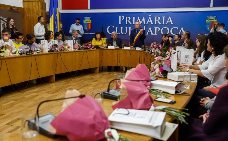 Elevii „de zece” vor fi premiați de către municipalitatea clujeană