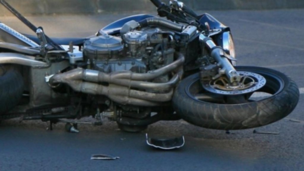 Accident în centrul Clujului. Motociclist rănit după ce a fost acroşat de o mașină