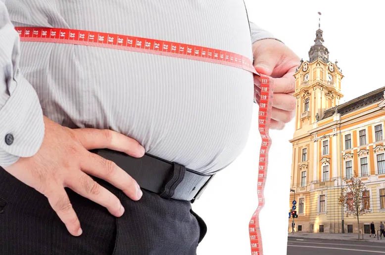 Sporuri de OBEZITATE pentru angajaţii din Primăria Cluj. 8 ore la birou, considerate vătămătoare