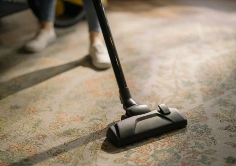 Start a treia etapă a programului RABLA pentru Electrocasnice. Înscrieri pentru aparate de aer condiţionat, uscătoare de rufe şi aspiratoare