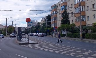 Un pieton pe minut, la Minerva în Mănăștur, traversează prin loc nemarcat, cu treceri de pietoni la 10 metri distanță
