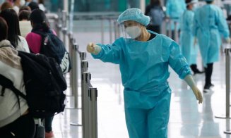 Reîncepe nebunia COVID! Persoanele infectate din Hong Kong, obligate să poarte brăţări electronice