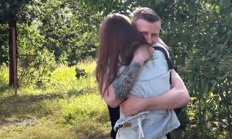 „Torturați cu ace înfipte în răni”. Şi-a cerut iubita în căsătorie în buncărele de la Azovstal