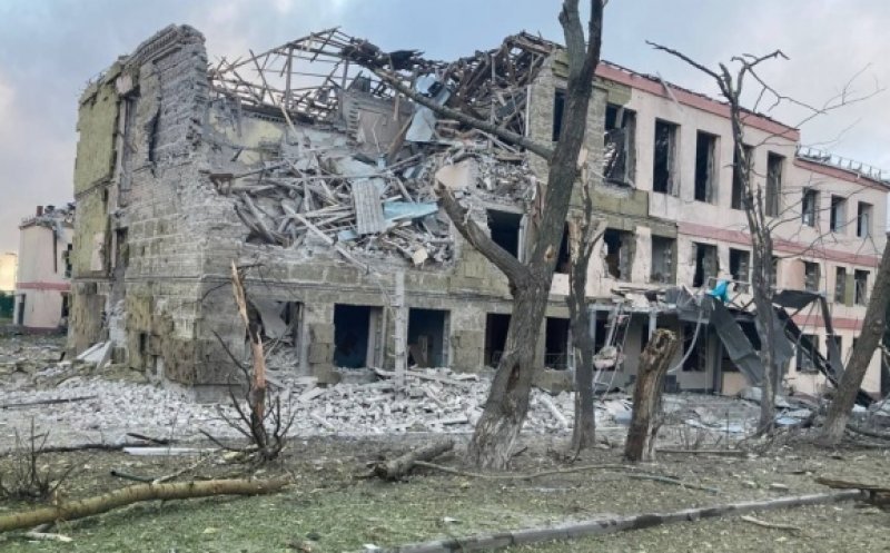 Rușii au distrus o școală în Ucraina. Ministrul de Externe: „Am ucis 300 de naționaliști”