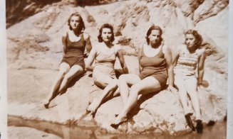 Răcorire la Cascada Ciucaş în anul 1927