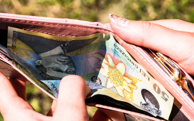 Românii vor salarii mai mari, însă nu știu cum să le ceară