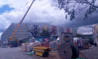 Armata UNTOLD a cucerit Clujul. Peste 15.000 de oameni montează scenele festivalului