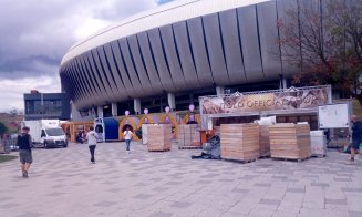 Armata UNTOLD a cucerit Clujul. Peste 15.000 de oameni montează scenele festivalului