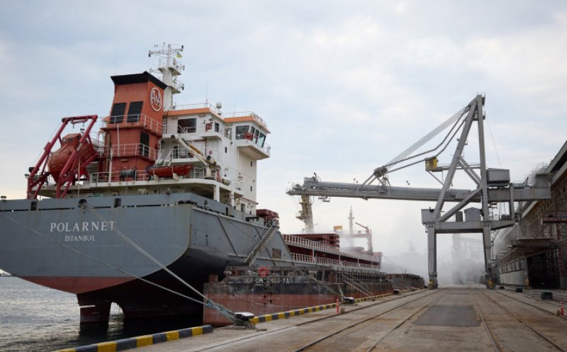 Probleme în Marea Neagră pentru prima navă cu marfă a Ucrainei. Ce s-a întâmplat