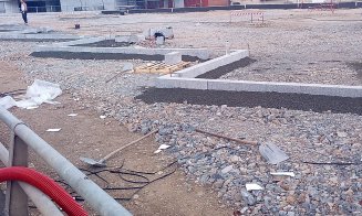 IMAGINI cu șantierul de la Sala Sporturilor din Cluj-Napoca. "De ce ne filmaţi?"/ "Să vadă lumea dacă munciţi"