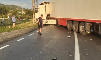 ACCIDENT GRAV la Negreni: Au intervenit descarcerarea și elicopterul SMURD