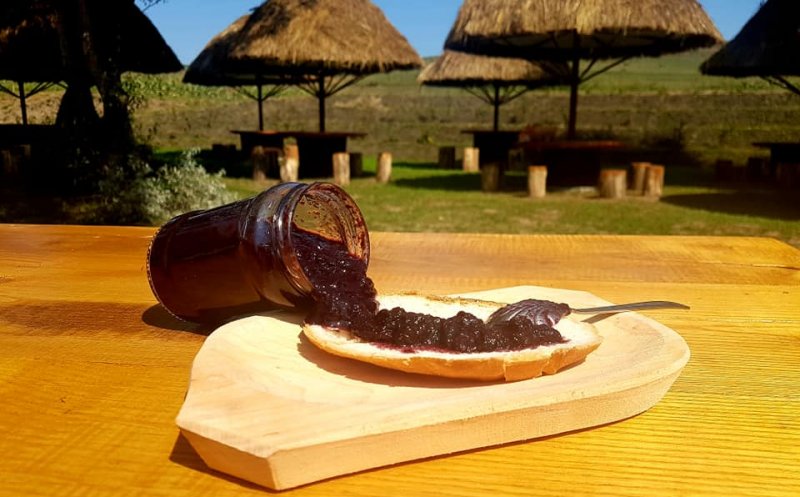 Producător de sirop și dulcețuri din Cluj: Diversificați producția, vă scapă de pierderile din marfa nevândută