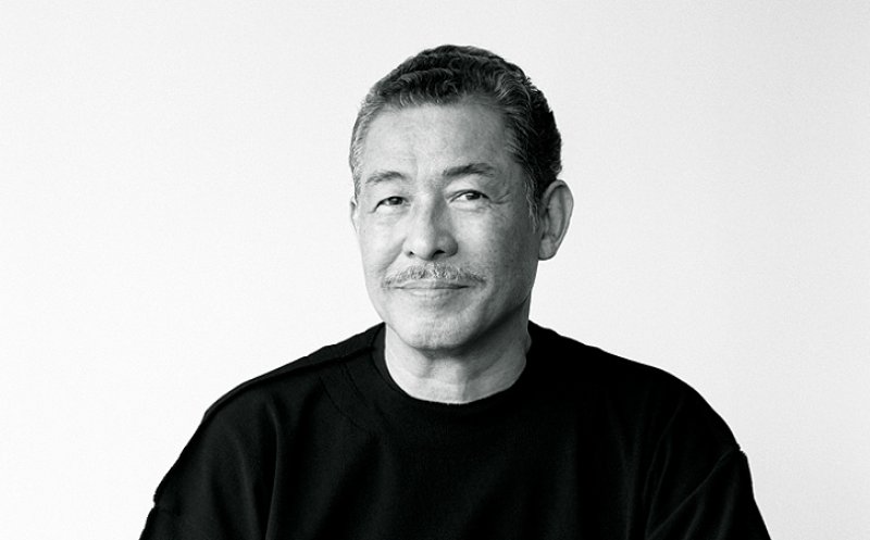 A murit Issey Miyake, celebrul creator de modă japonez. A fost unul dintre supraviețuitorii bombei de la Hiroshima