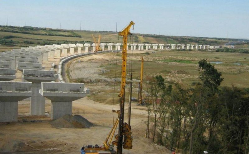 Licitație anulată pentru 26 de km „blestemați” din Autostrada Transilvania. „E un proiect început în urmă cu 18 ani!"