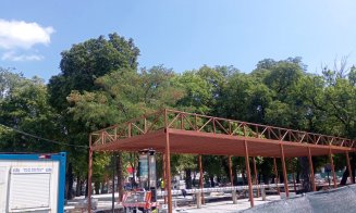 IMAGINI de pe șantierul Parcului Ștefan cel Mare, de la Teatrul Național. Dispare betonul?