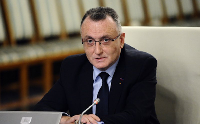 Concursul de admitere în colegii rămâne, dar după examenul de Evaluare Națională