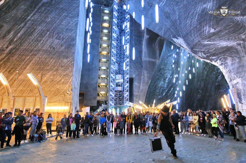 Rectificare de buget la Salina Turda pe motivul creşterii numărului de turişti