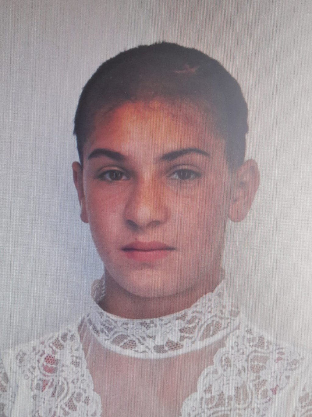 Adolescentă de 14 ani, dată DISPĂRUTĂ. Ați văzut-o?