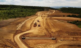 Autostrada Transilvania, prădată de hoți. Au furat motorina din utilajele de construcție