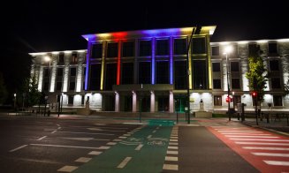 Casa de Cultură a Studenților, iluminată în culorile Ucrainei