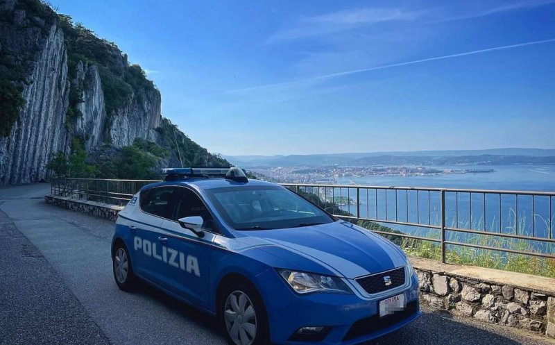 Român arestat într-un autocar ce venea din Italia. Avea o condamnare la 7 ani de închisoare pentru sechestrare și violare de minori