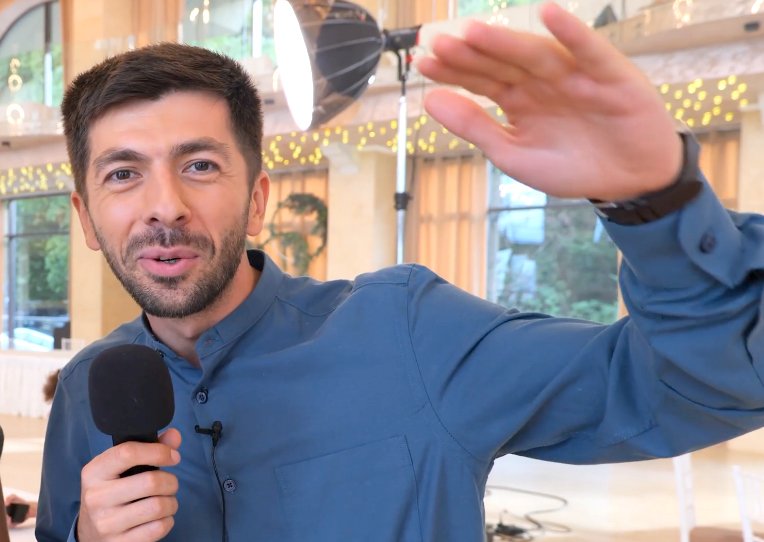 De ce NU vrea Mircea Bravo să intre în televiziune. Cine şi l-ar putea permite financiar pe vlogger-ul ardelean