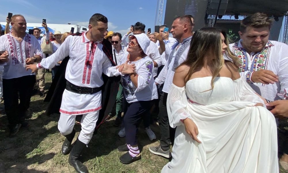 George Simion ar fi adunat la nunta lui aproape jumătate de milion de euro