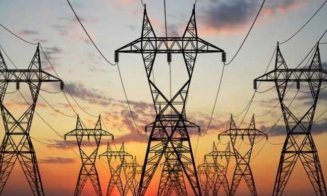 România a importat în primele şase luni ale anului o cantitate de energie electrică cu peste 12%, mai mare faţă anul trecut