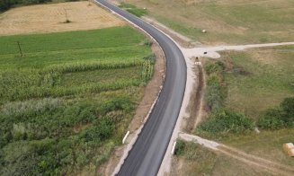 Reparații importante pe un drum județean din Cluj. A început deja asfaltarea