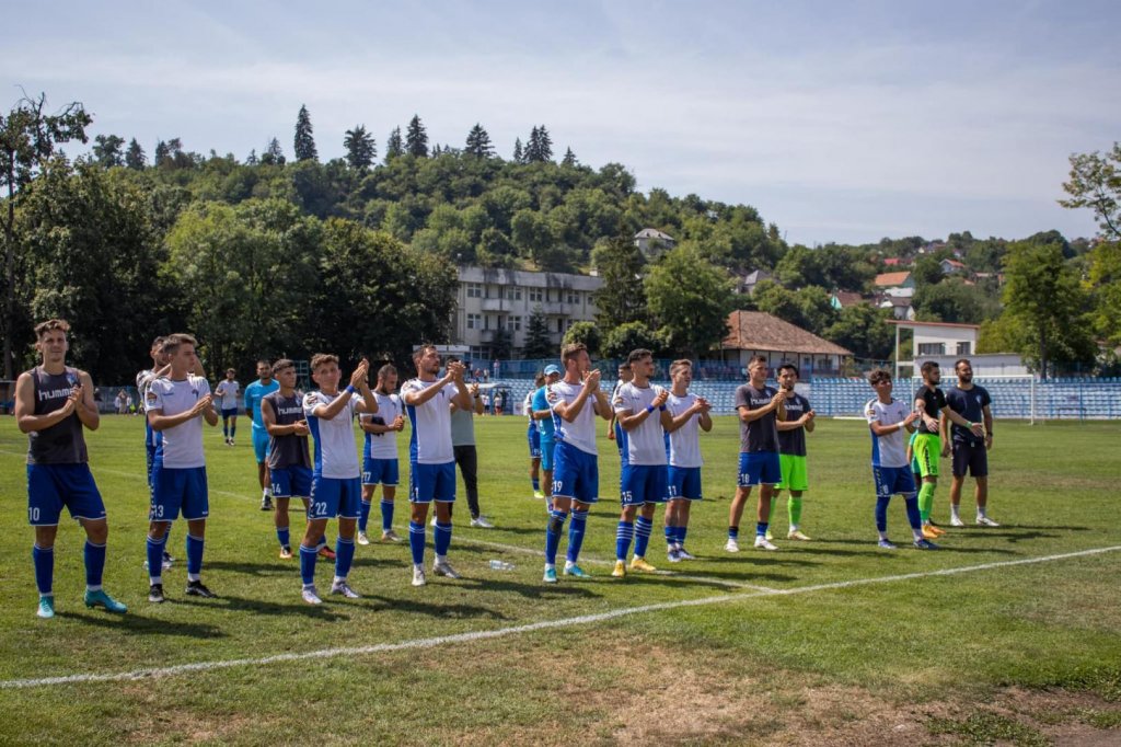 Unirea Dej învinge dramatic Unirea Constanța și trece pe primul loc în Liga a 2-a