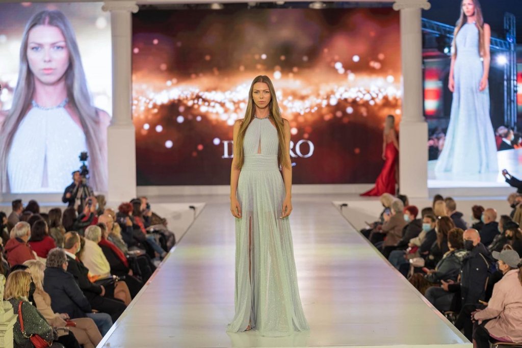 Glamour în Parcul Central: Festivalul Transilvania Fashion aduce la Cluj nume mari din moda românească și invitați speciali din străinătate