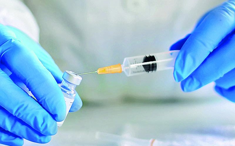 UE aprobă un booster Pfizer adaptat la variantele Omicron BA 4 și 5