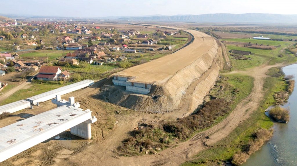 Autostrada Transilvania: În sfârșit se poate semna contractul pentru cei 16 km rămași de finalizat pe lotul Chețani – Câmpia Turzii